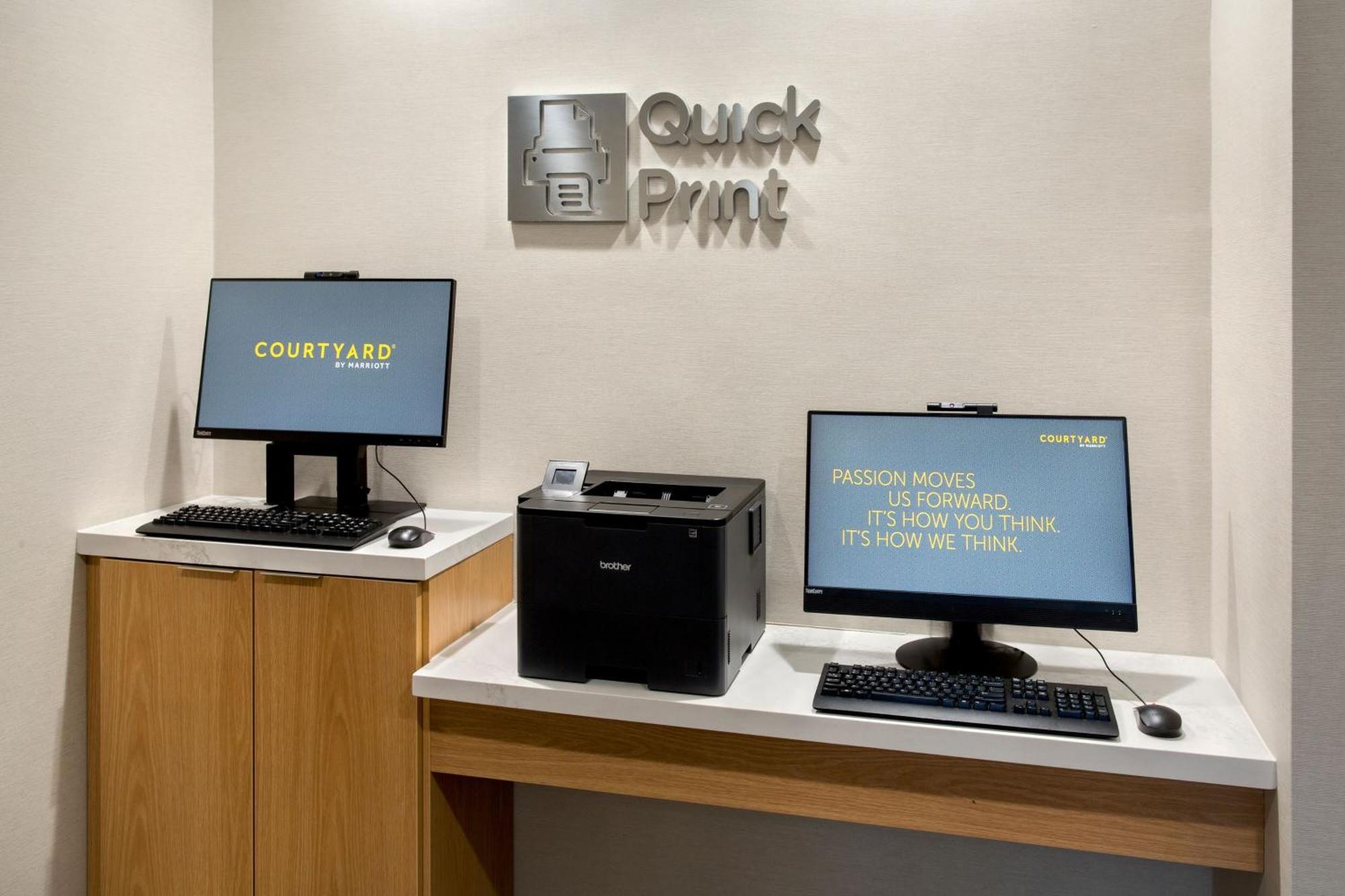 Courtyard By Marriott New Haven