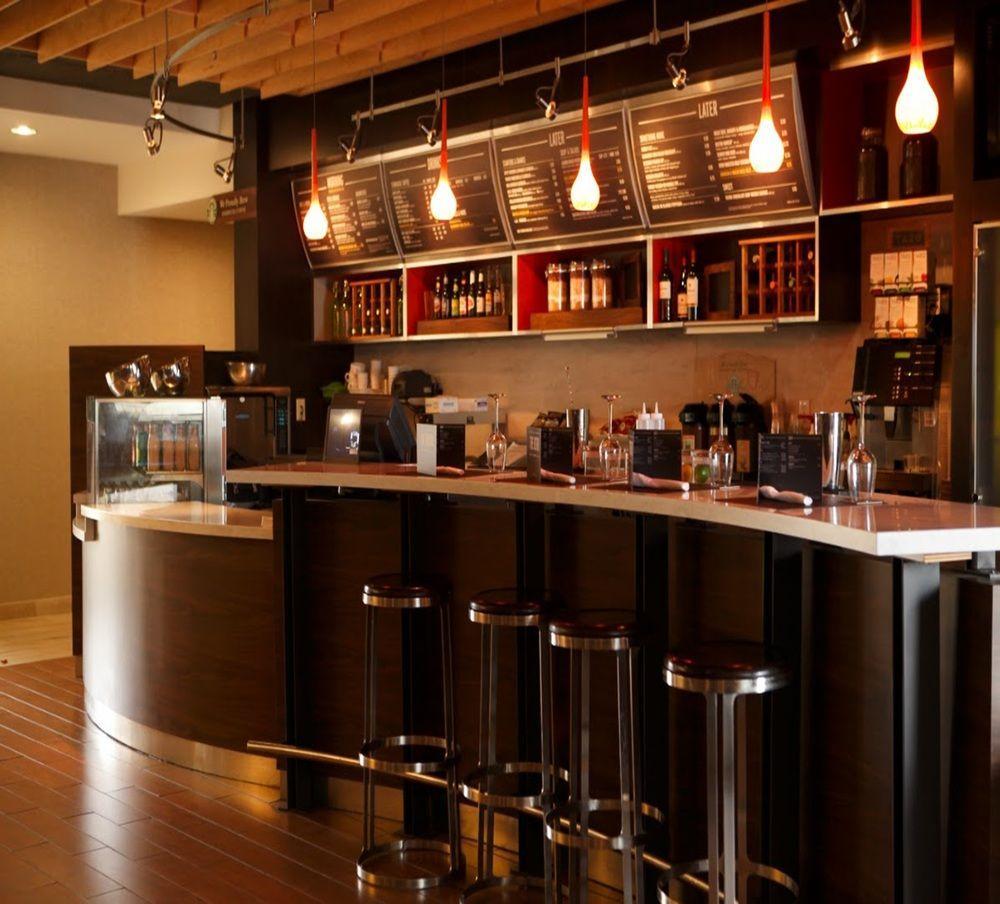 Courtyard By Marriott New Haven Hotel Orange
